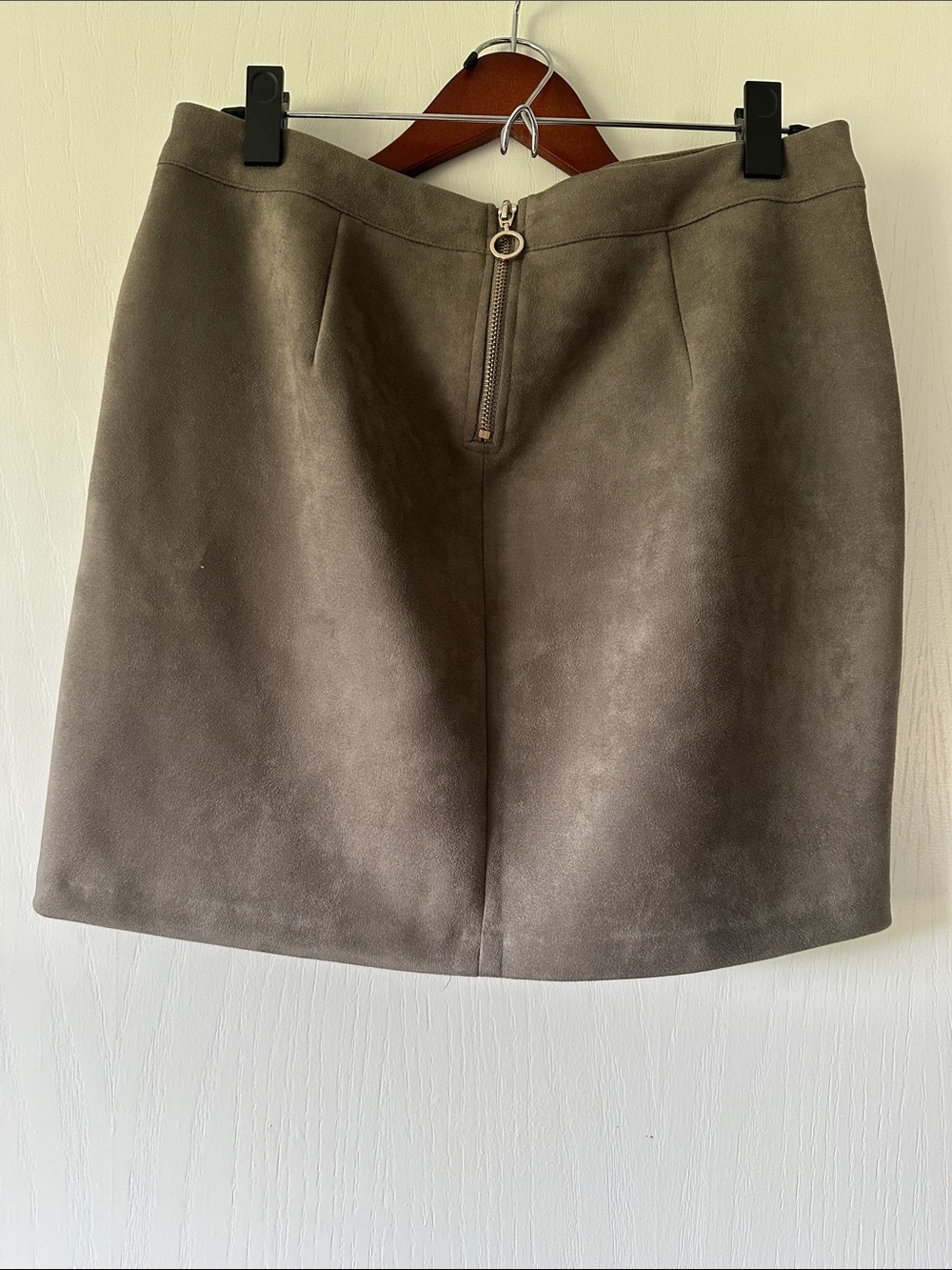 Vero Moda Tan Suede Mini Skirt with Ring Zip